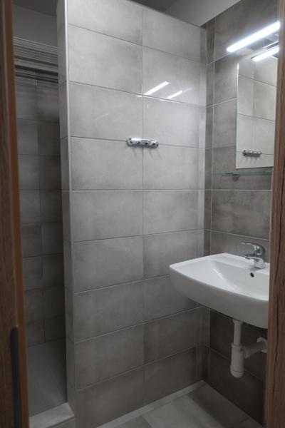 3a1c6203b3908684cc4641bd5b5bc94598bcadmv2