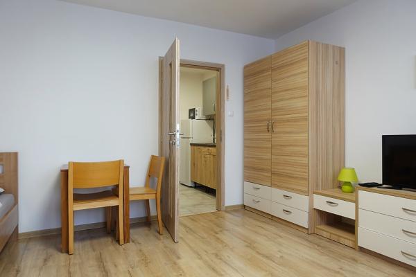 3a1c623d4af7d0572c4305a6b74bd370962d9dmv2