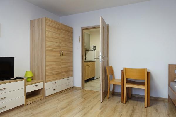 3a1c62b19723adc6f84730b9909e2f56b9a30fmv2