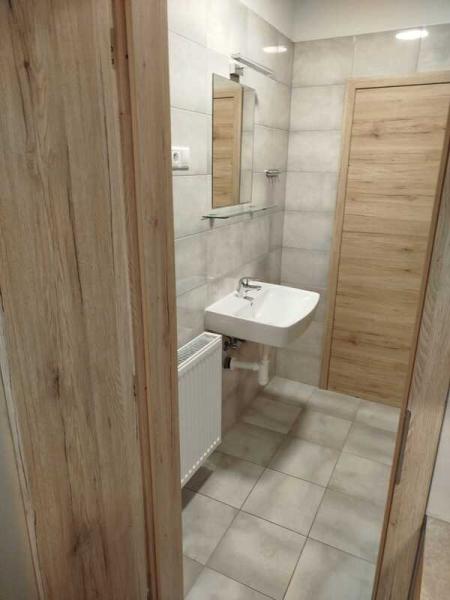 3-przemie-jednoposteov-izba-kpea-9